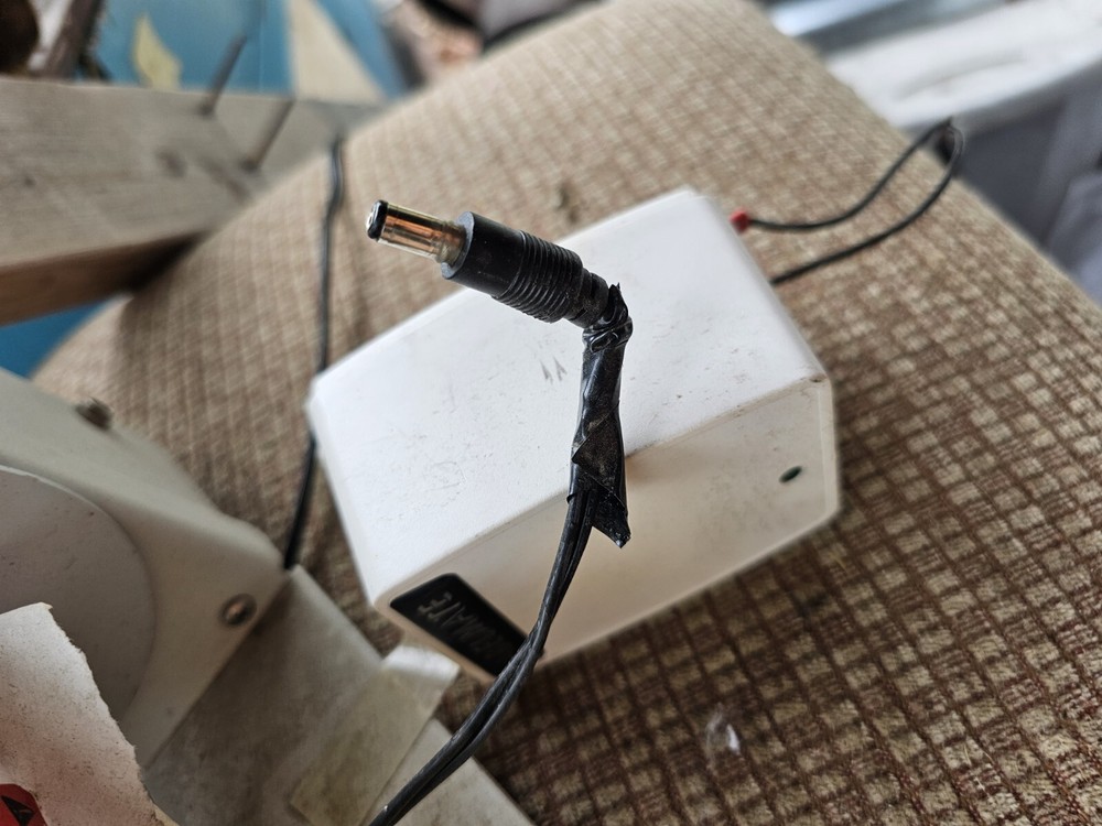 LABELMATE LD-100 Label Dispenser