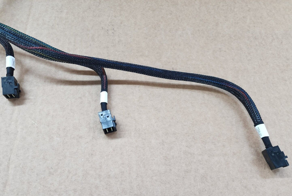 Cisco UCSC-36-3815 SAS A1/A2/B2 RAID Controller Cable for C220 Servers