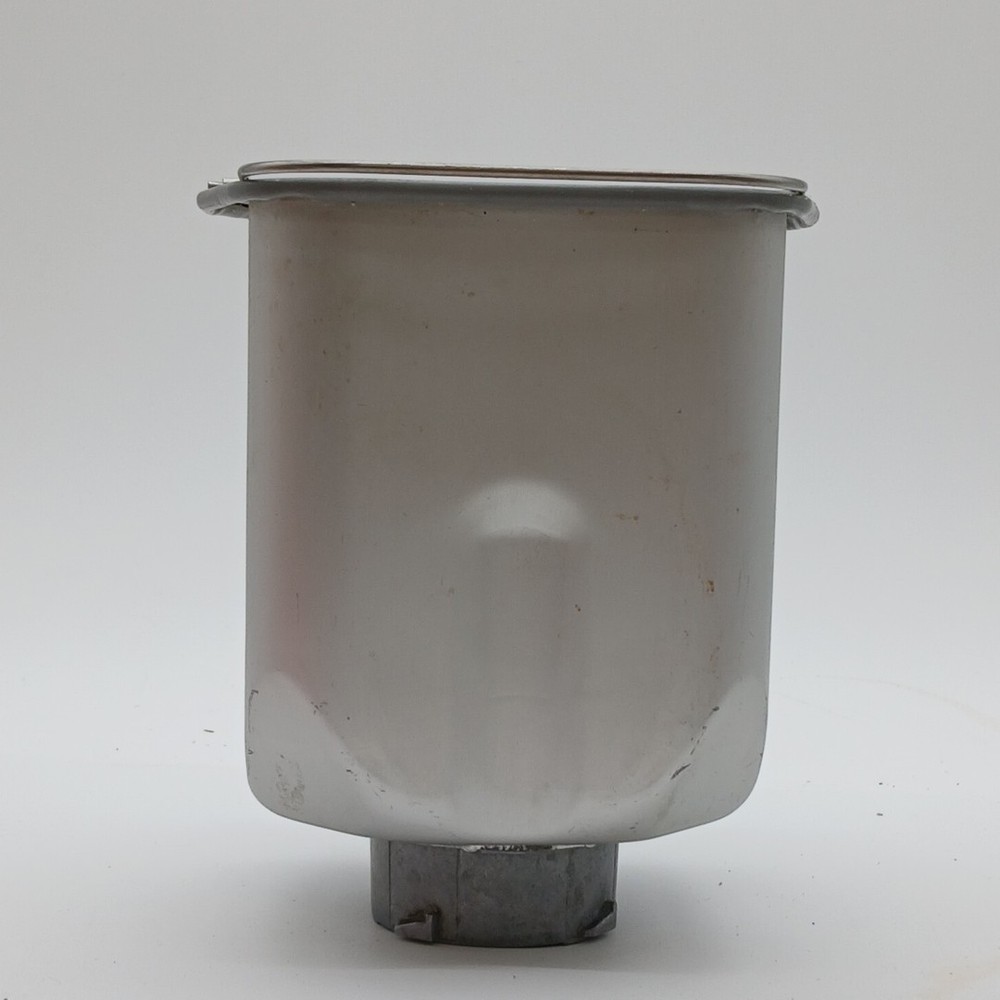 WEST BEND  Bread Maker Bread PAN & Paddle Model 413030