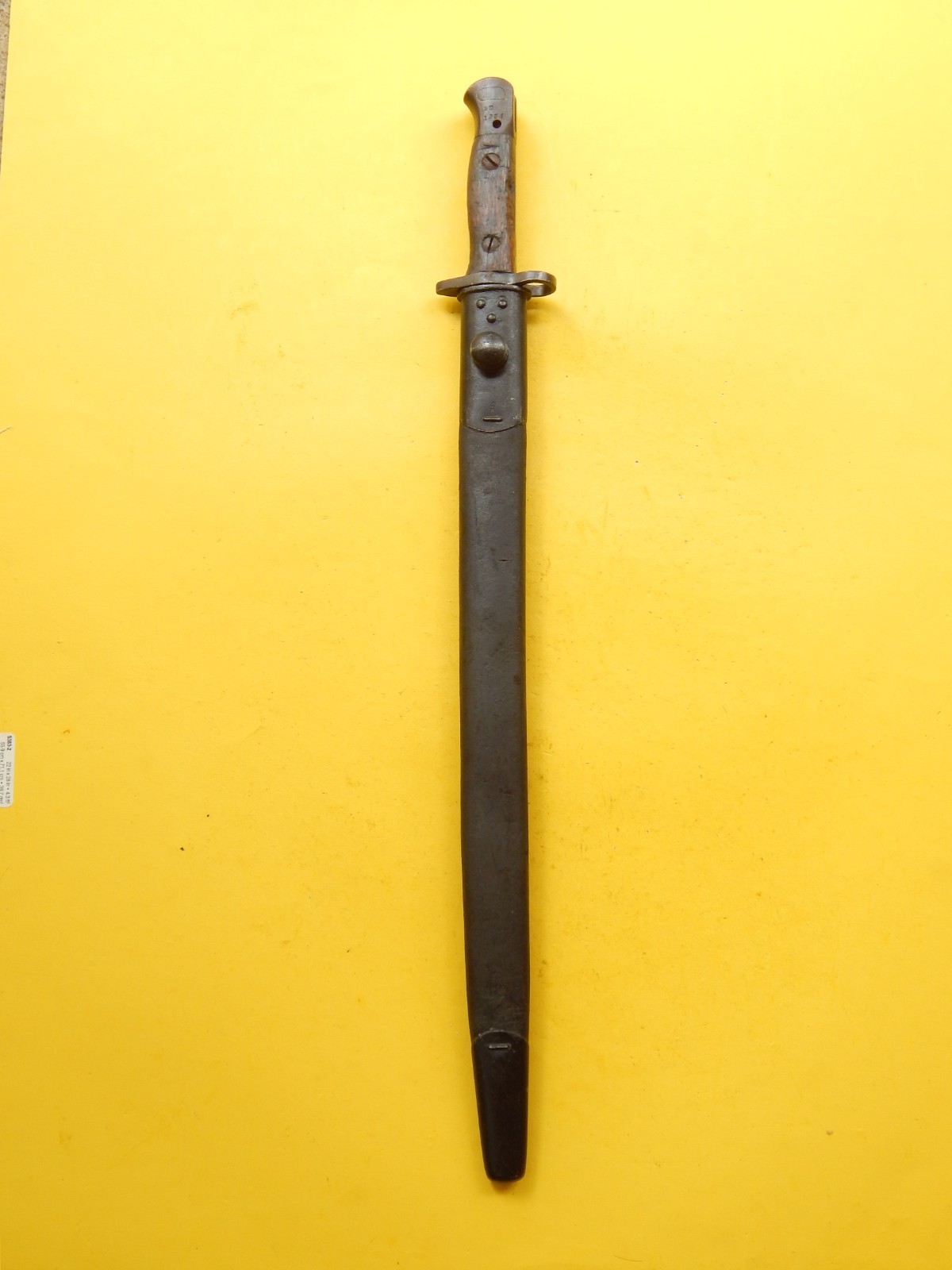 NICE ENFIELD 1907- Mk111 SWORD BAYONET /SCABBARD - CHAPMAN. - Unit Marked `