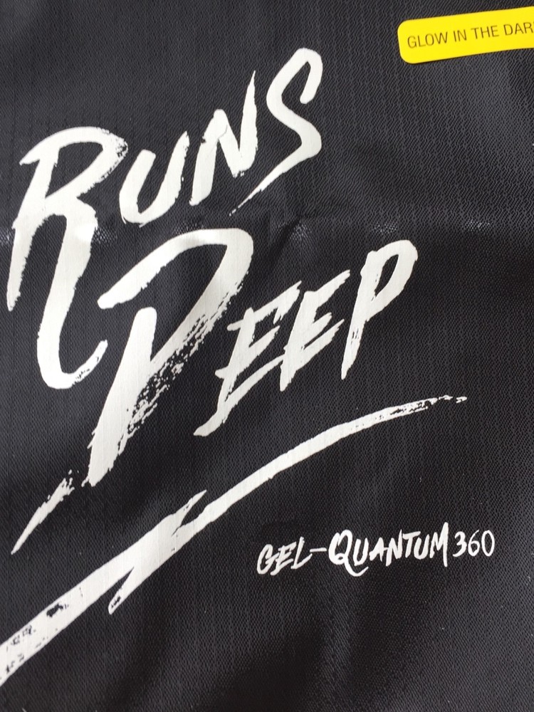 NEW ASICS Cinch Sack Pack Workout Athletic Bag Sack Pack Back Drawstring Gym