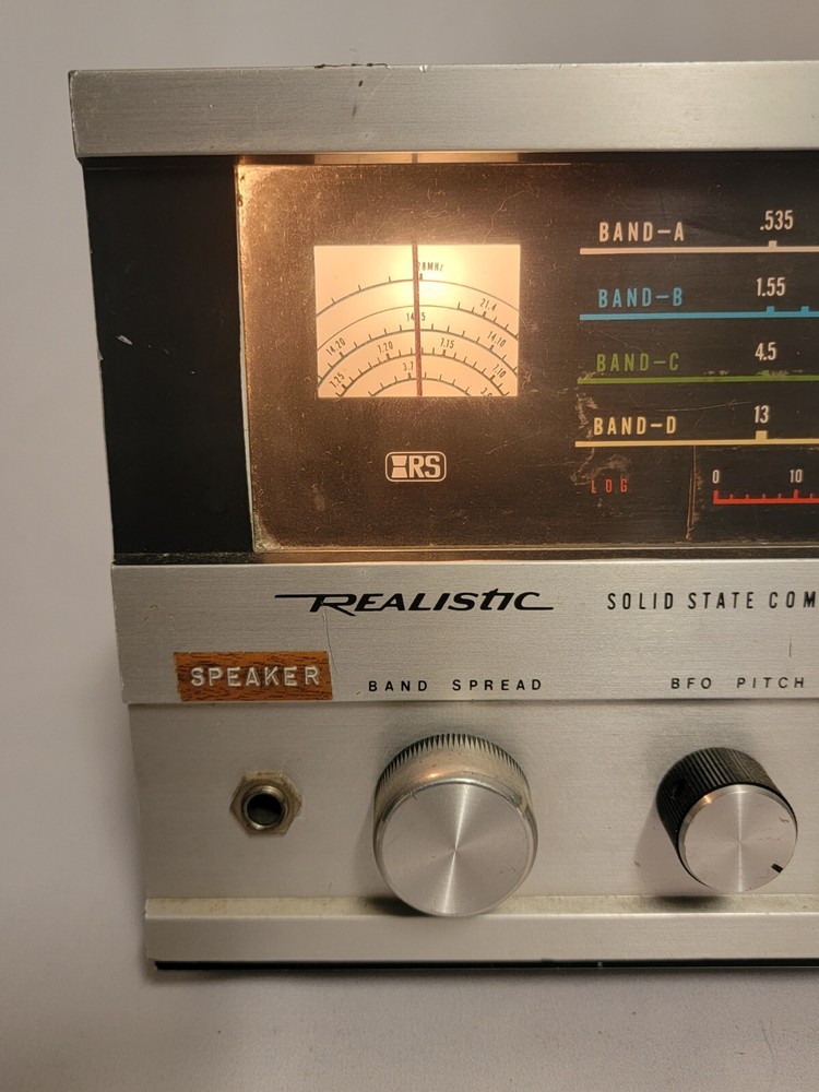 Realistic DX-150A Radio Shack AC/DC Solid State Communications Receiver UNTESTED