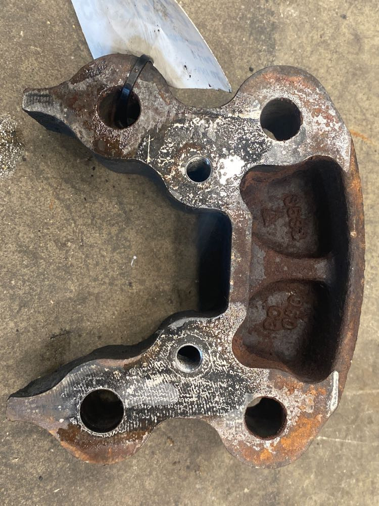 Suspension Bracket (641-12505)