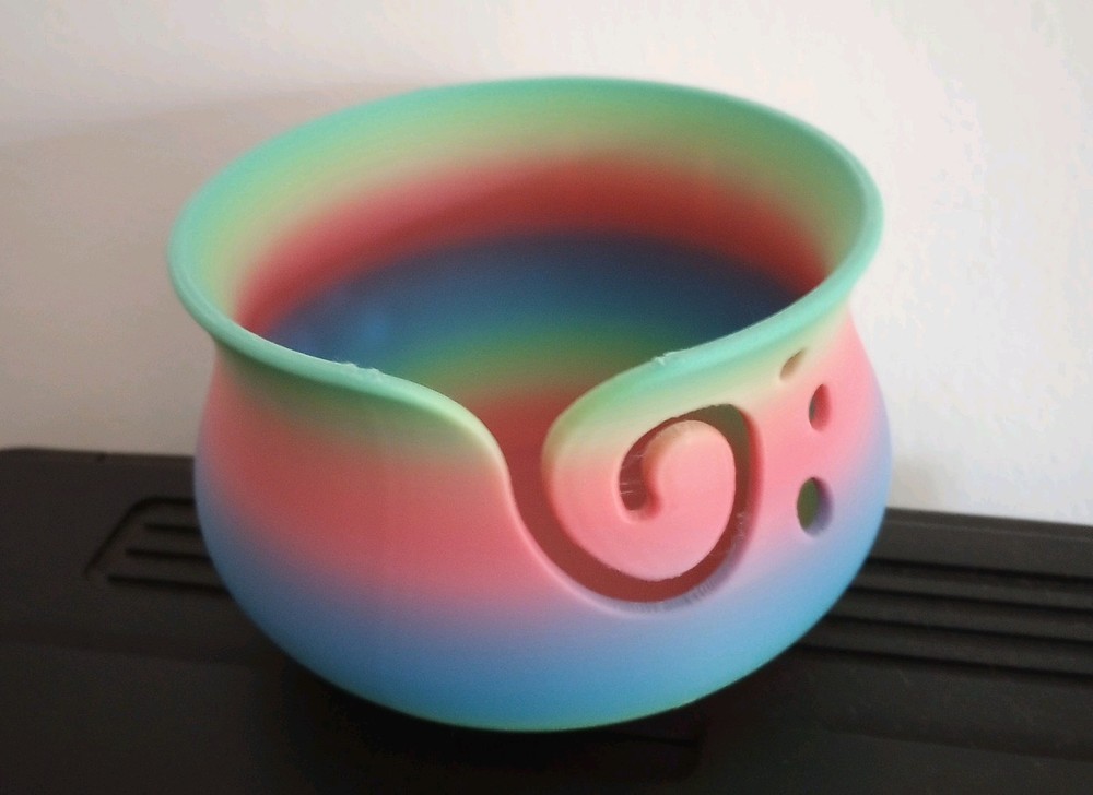 Rainbow yarn bowl Resin