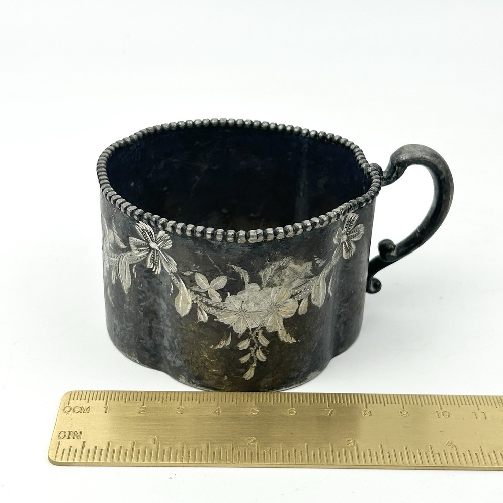 Antique Rockford Silver Plate Quatrefoil Etched Small Cup #3211