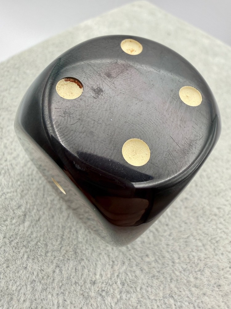 Vintage Cherry Bakelite Dice 45. Gr