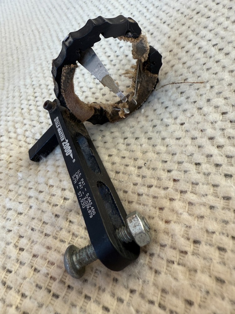 Stalk-Master 2000 Shoot Through Archery Rest