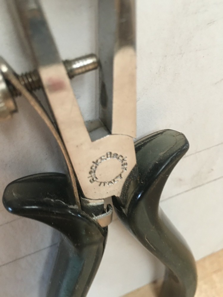 Vintage Black & Decker Fine Adjustable Wire Stripper