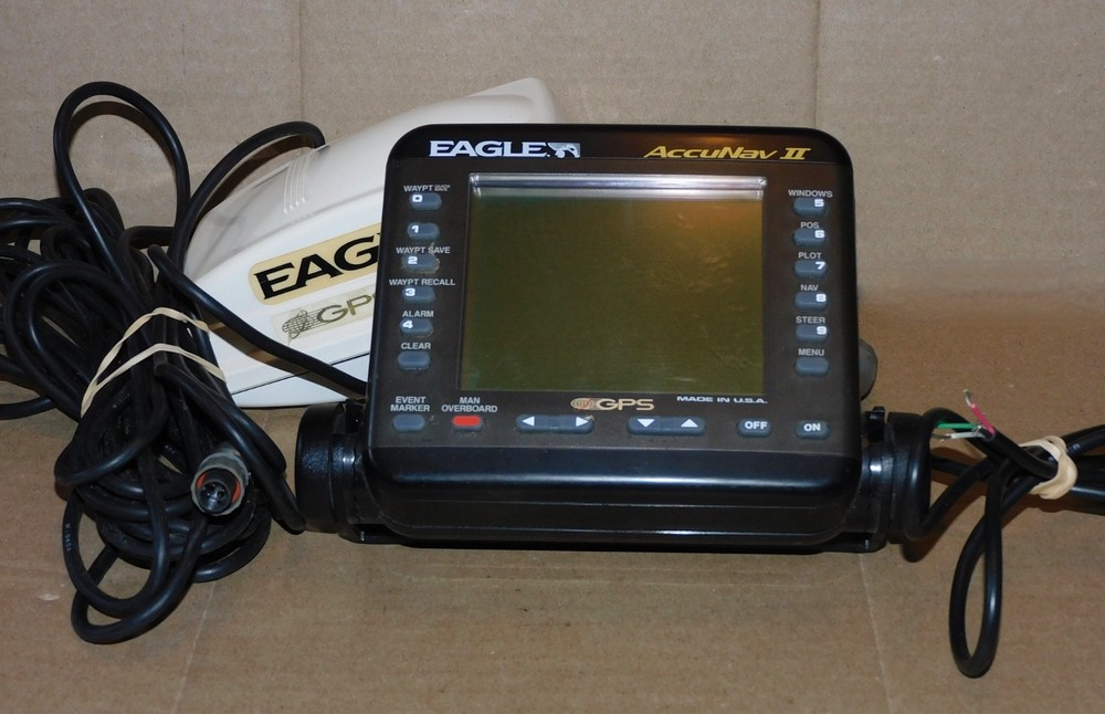 Eagle AccuNav II GPS Chartplotter  with Antenna