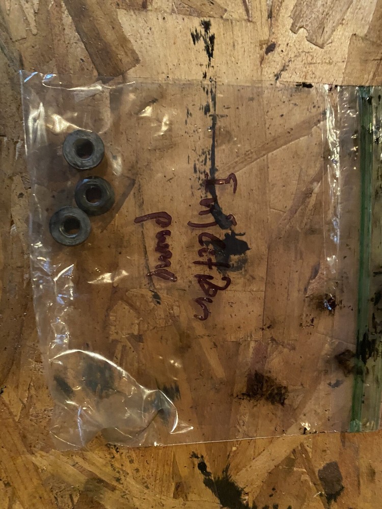 2012 6.7 Cummins Injection Pump Nuts Lot C359