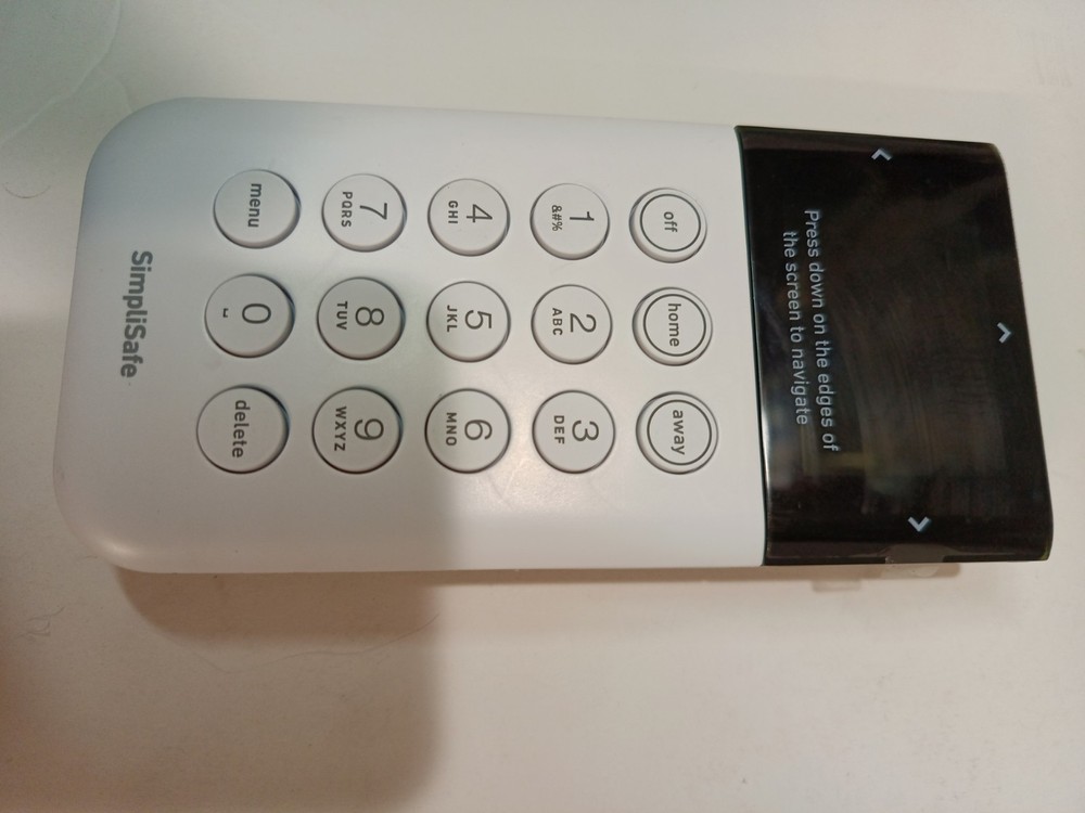 SimpliSafe Wireless Keypad KP3W White 3rd Generation *New Open Box*