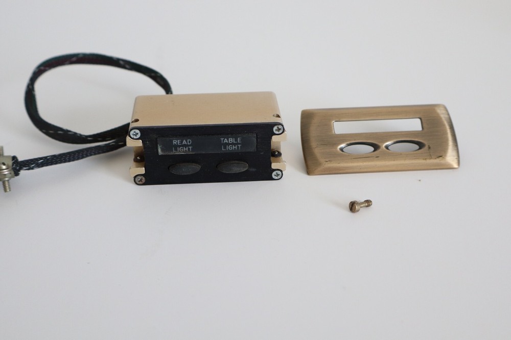 Mid-Continent Controls 101016-1 Switch Panel (28 VDC)