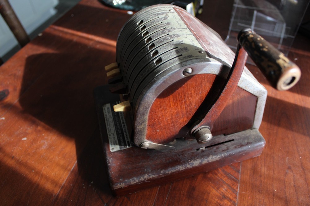 Art Deoo Paymaster Model Y Check Writer & Protector 7 Column Brown