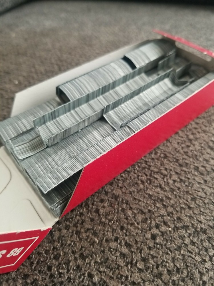 2 Boxes Stanley Bostitch SB10 Chisel Point Standard & B8 Staples 5000 count
