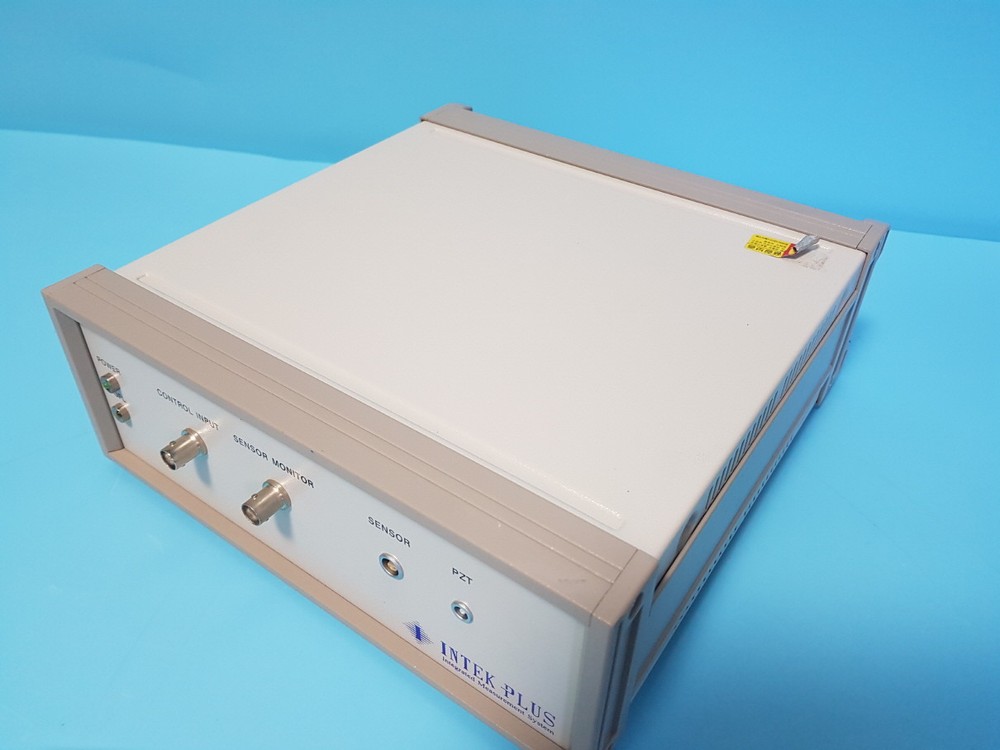 PI E-665.XR E-655.SR LVPZT-AMPLIFIER / SERVO + INTEK PLUS PZT CONTROLLER