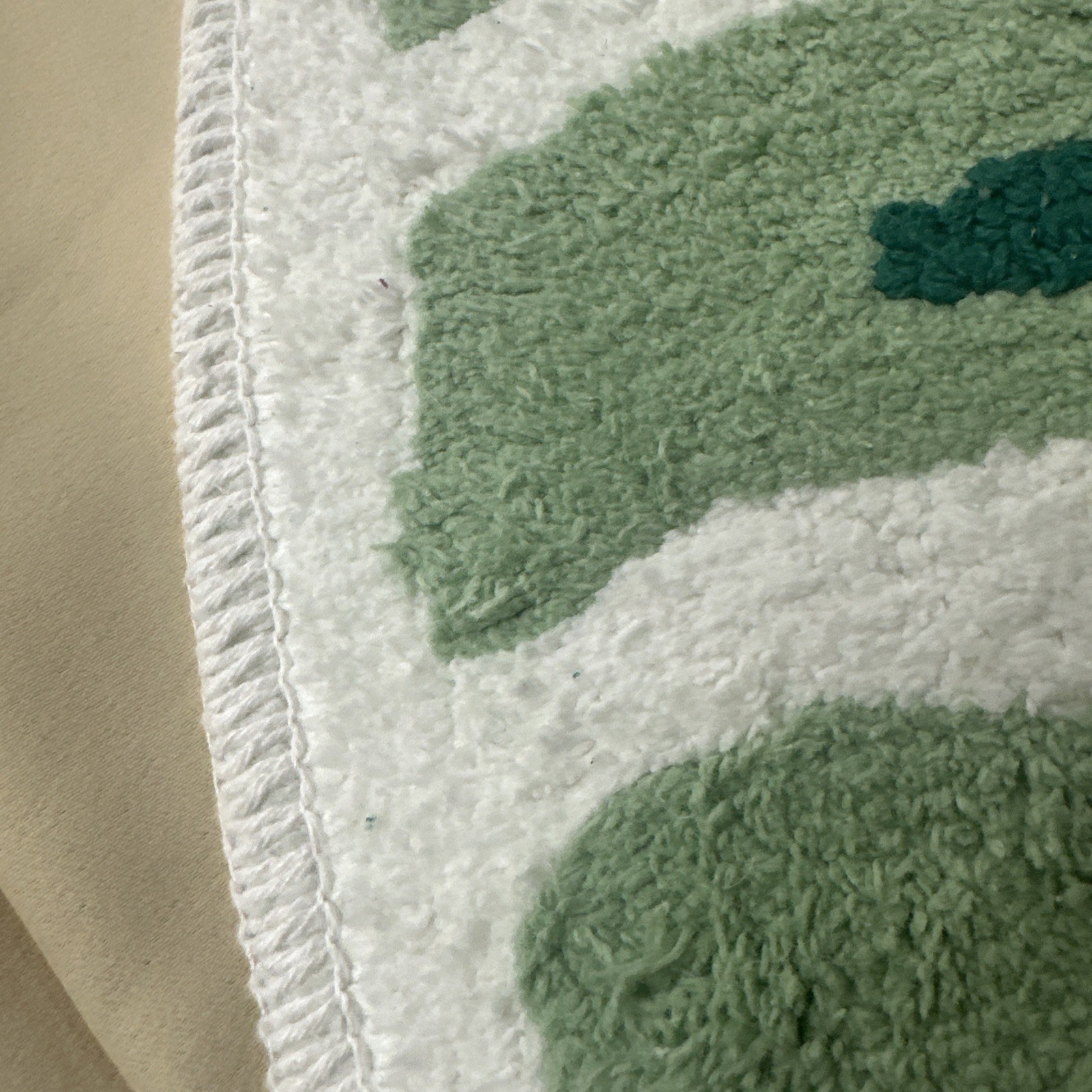 Room Essentials Bath Rug Leaf Green Cotton Non-Skid Monstera 26x34 New *Z