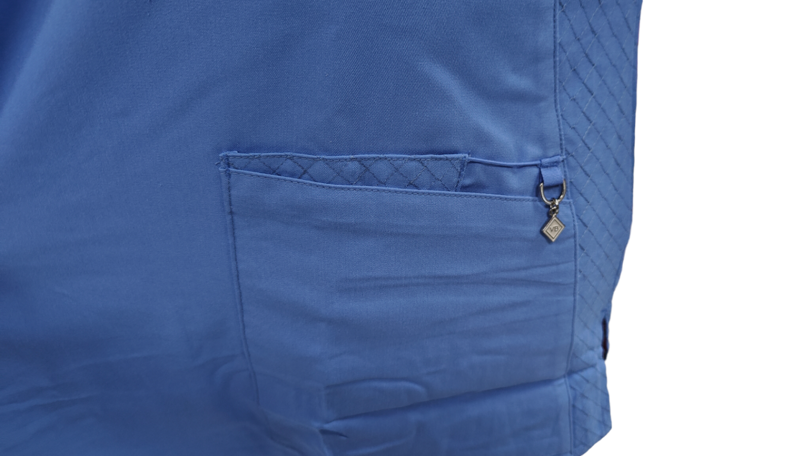 Vera Bradley Halo Nettie V6109 Ceil Blue (CEIL) V-Neck Scrub Top