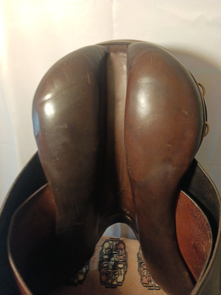 Clinton Northrop Jumping Hunting Saddle 15"