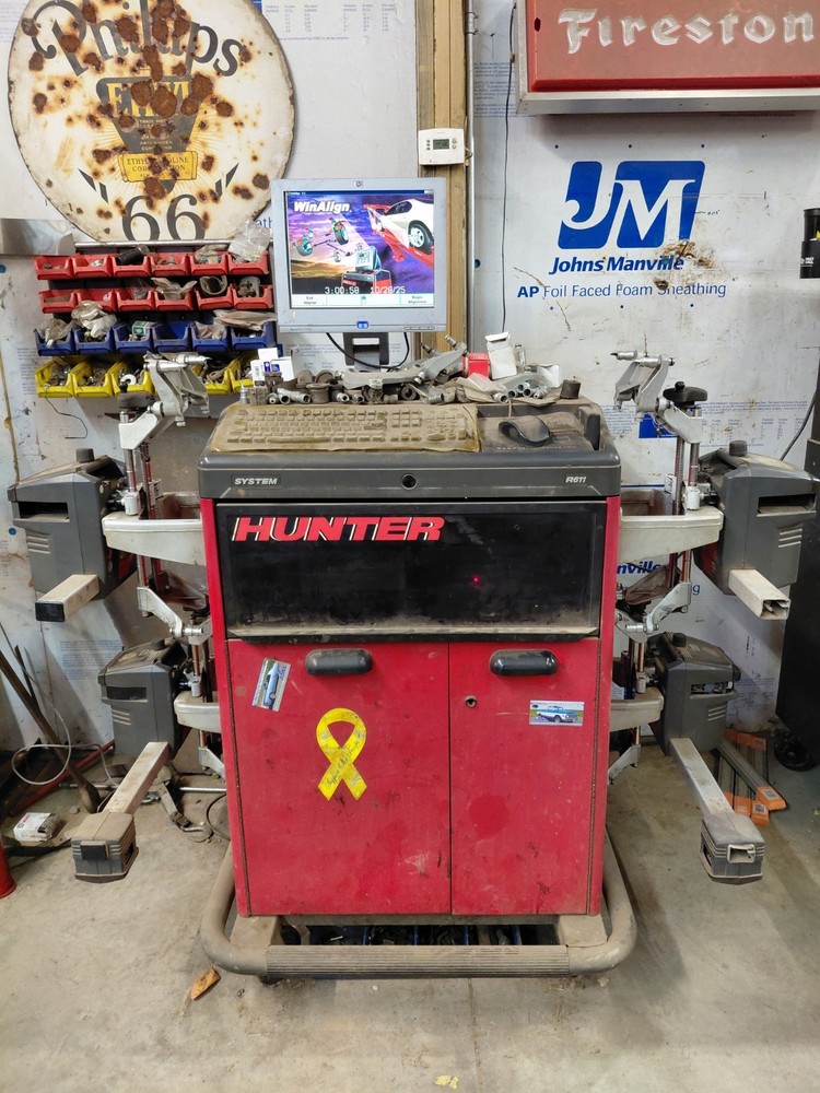 Hunter R611 Wheel Aligner