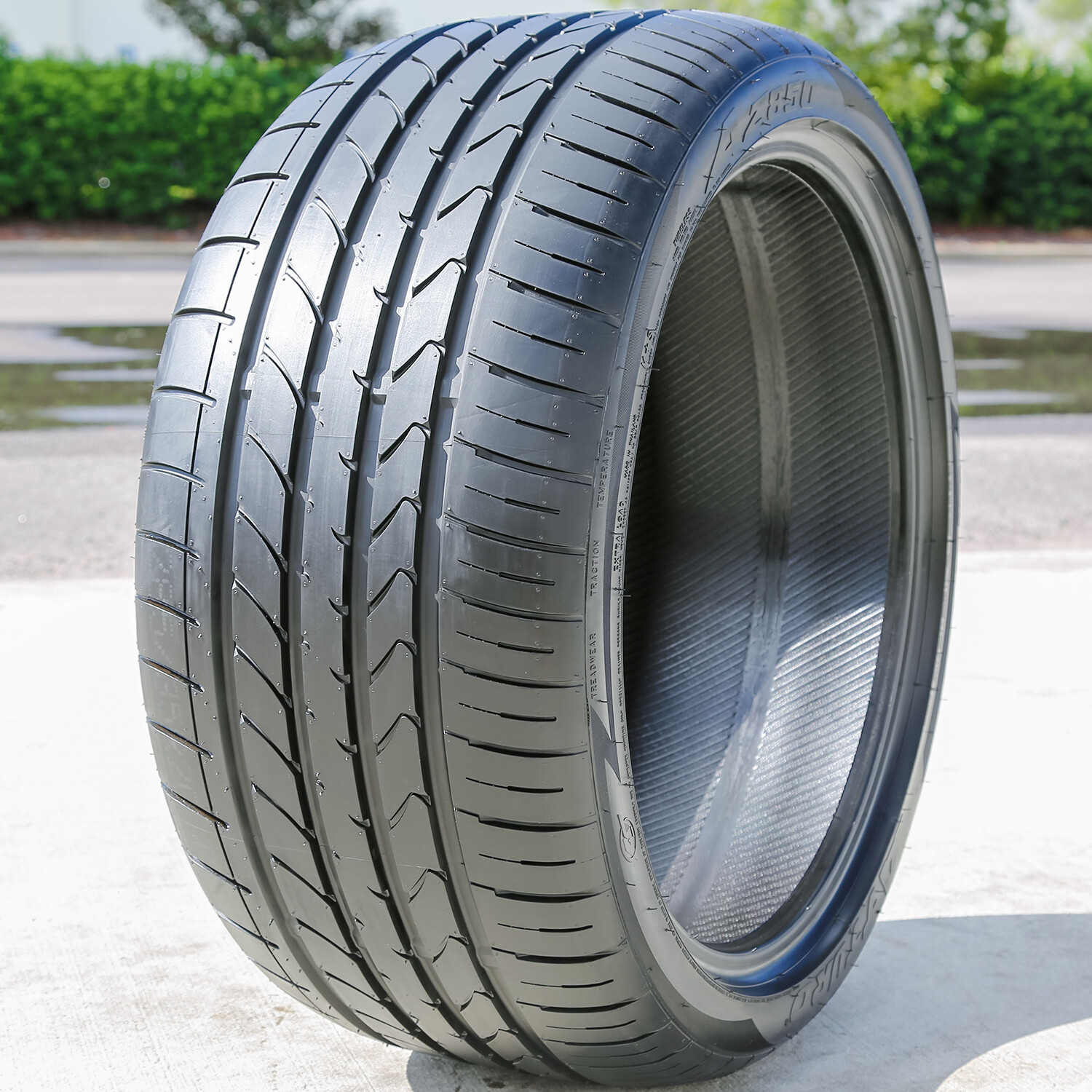 2 Tires Atturo AZ850 305/35R20 107Y XL (DC) Racing