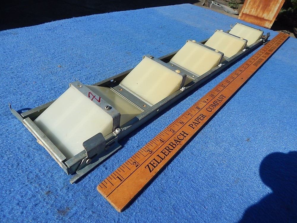 Seeburg AY160 DS160 Lower Program Holder Assembly # 485834