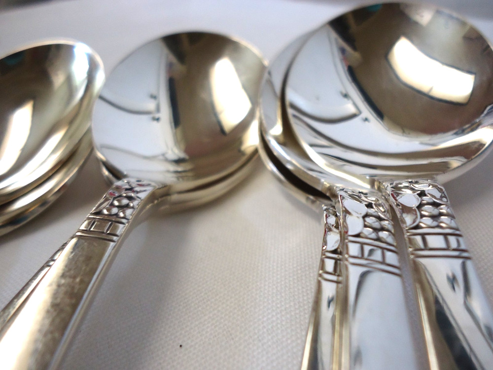 COMMUNITY FOREVER SPOONS 13-PIECES