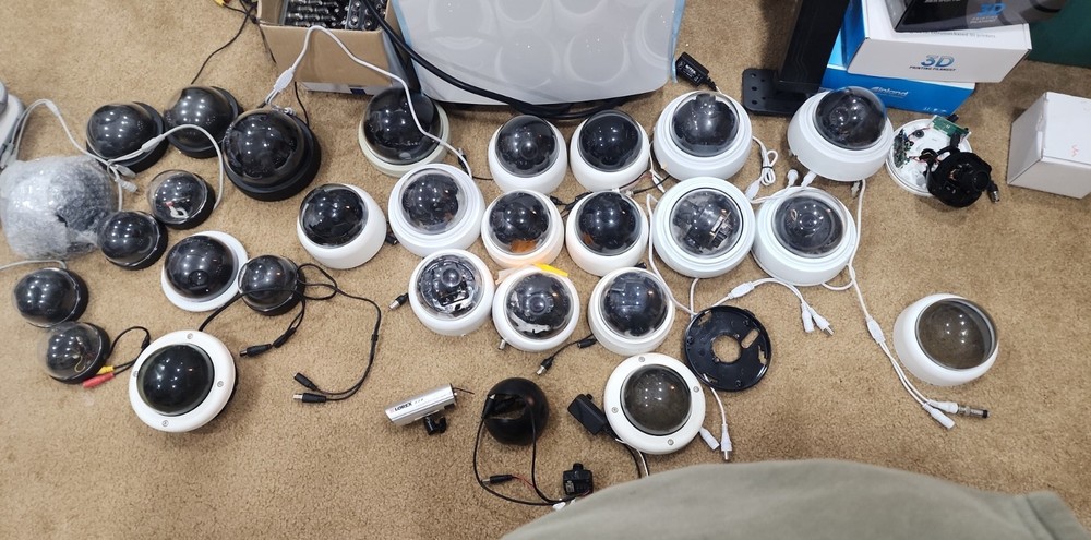 Lorex Mixed Lot Dome Security Cameras - Various Models - Security Camera Lot