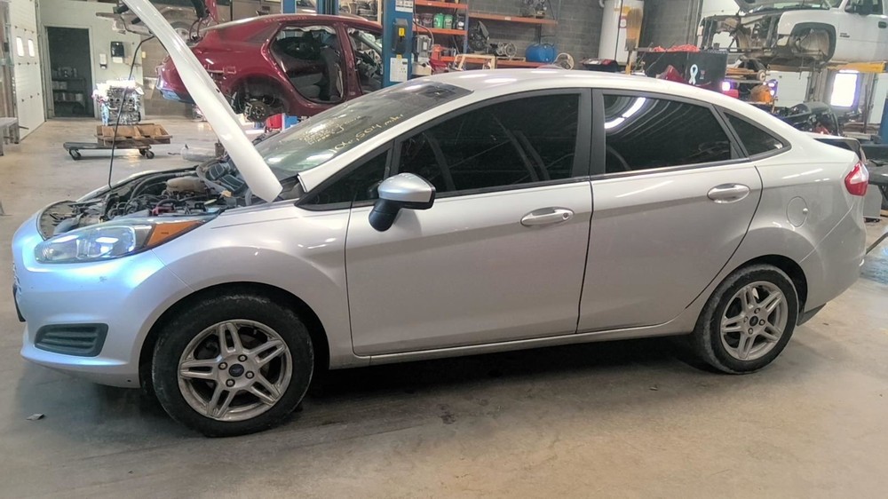 FIESTA 2019 Transmission Shift 741081