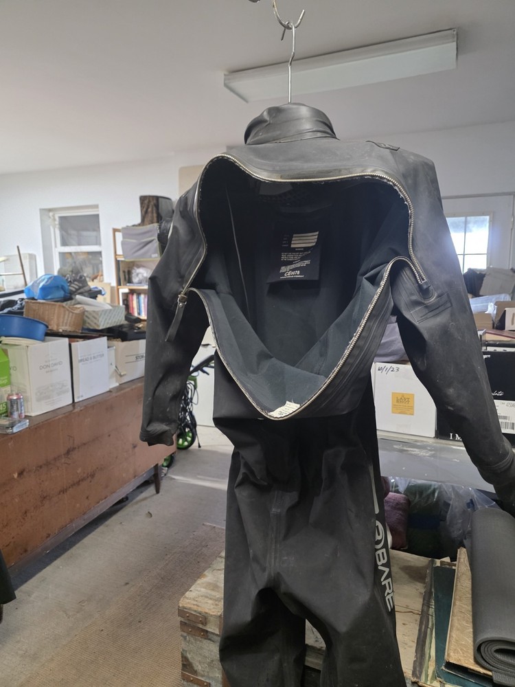 Bare Next Generation scuba divers Dry Suit,