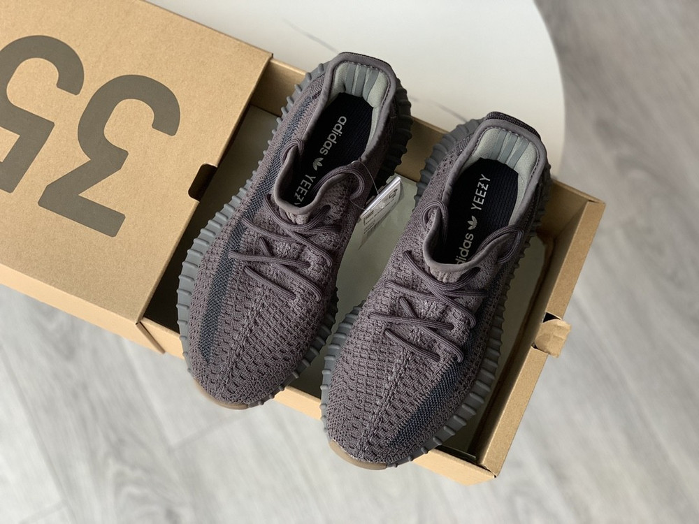 FY2903 Yeezy Boost 350 V2 Cinder