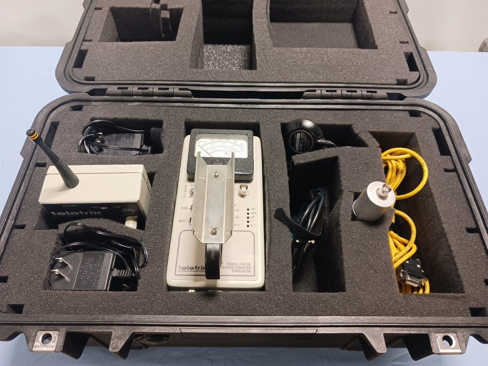 Teletrix Model TXR-32 Geiger Counter Simulator Radiation Detector Training Set