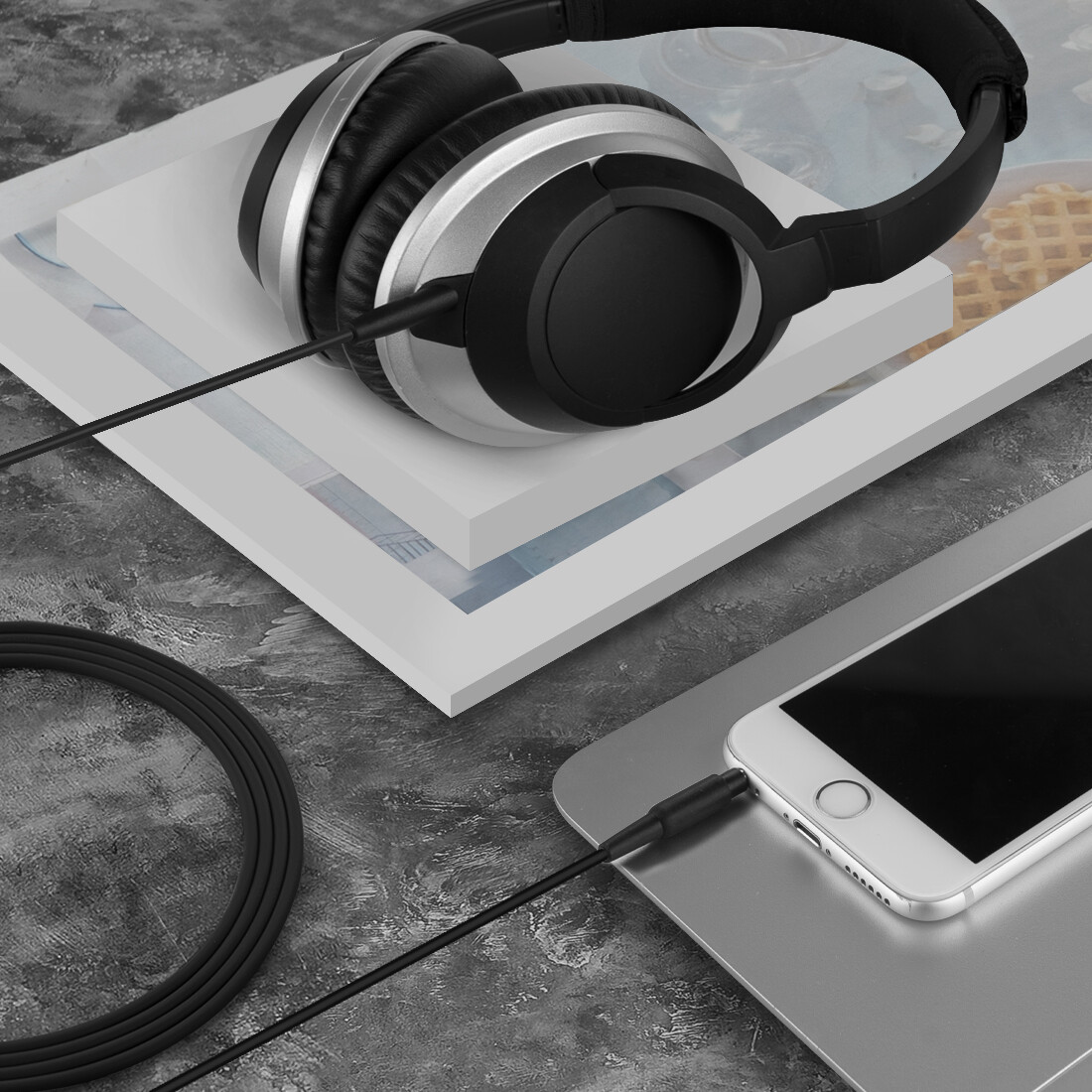 Geekria Audio Cable for Bose Around-Ear AE2, AE2i, AE2w (4 ft)