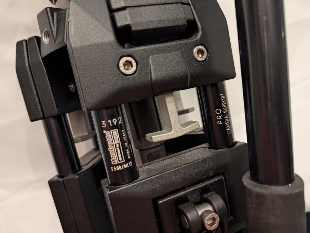 Manfrotto 516 Fluid Head + Manfrotto 3192 Pro Camera Support Tripod - Used