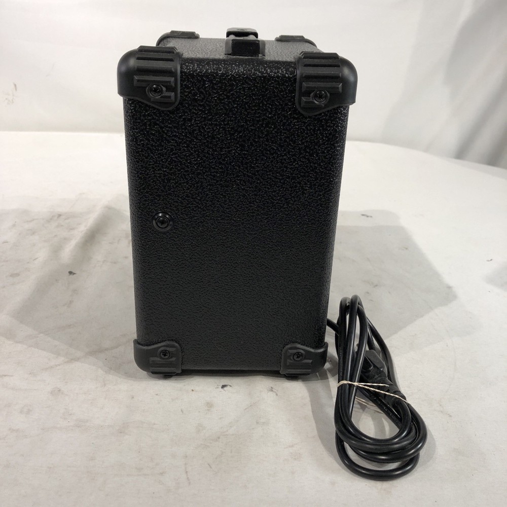 Rogue G10 10W Guitar Amplifier Powers On. With Cord!