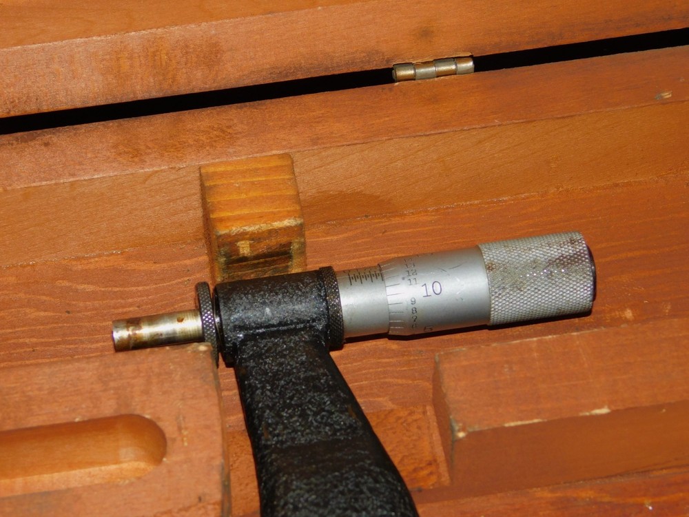 Starrett No. 724 30"-36" Interchangeable Anvil Micrometer Set