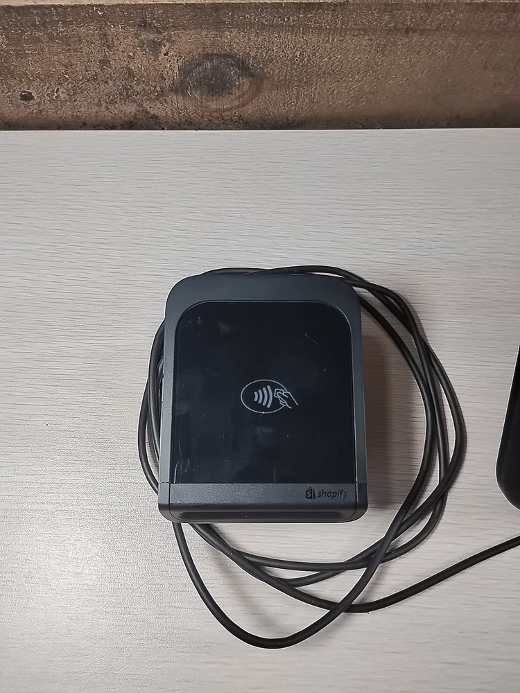 Shopify POS iPad Stand (9.7” Lightning) with Card Reader Model S1803B