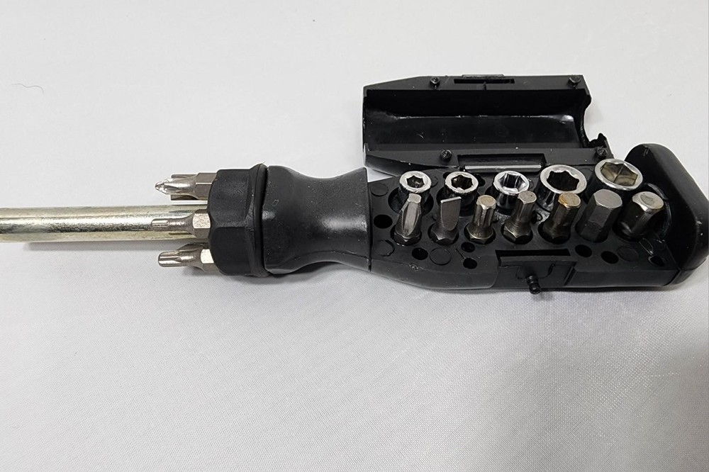 18-in-1 Multi Screwdriver Set – Handy Tool Kit