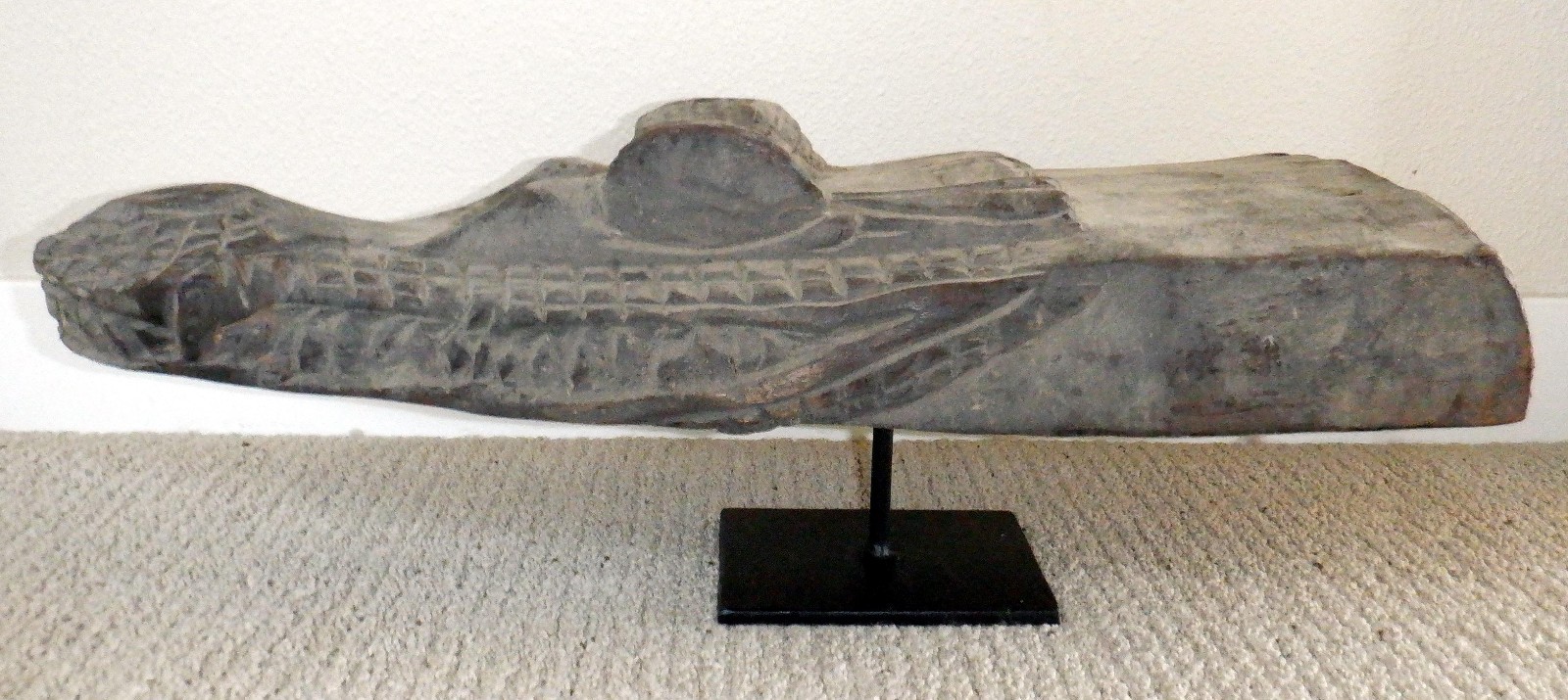 Sepik River Papua New Guinea Carved Canoe Prow, 19 inch on metal stand
