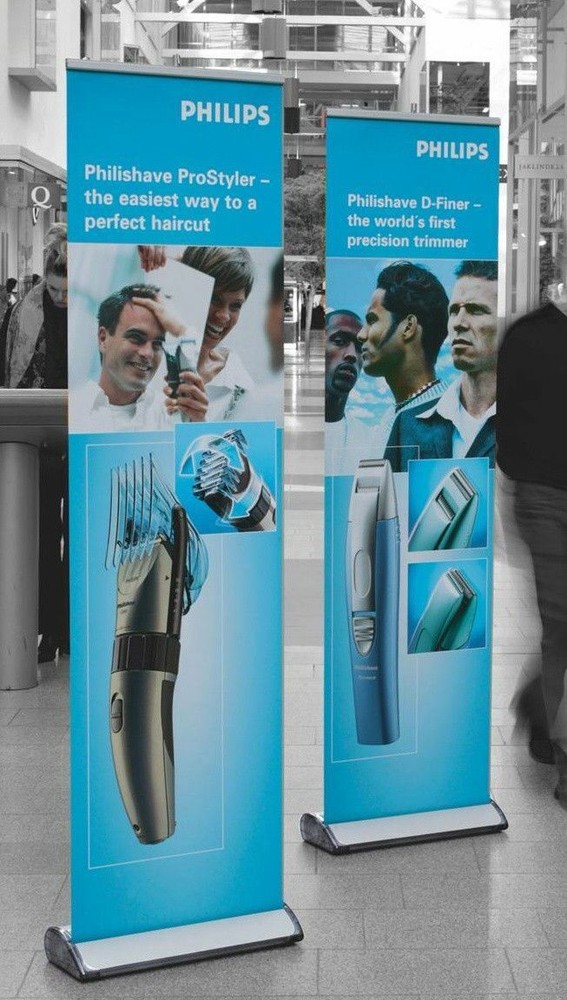 Expand Quickscreen Retractable Banner Stand - Used