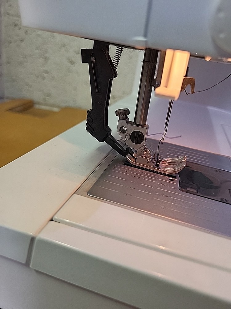Pfaff Quilt Expression 4.0 Sewing Machine With IDT- Working , Clean+ Extras.