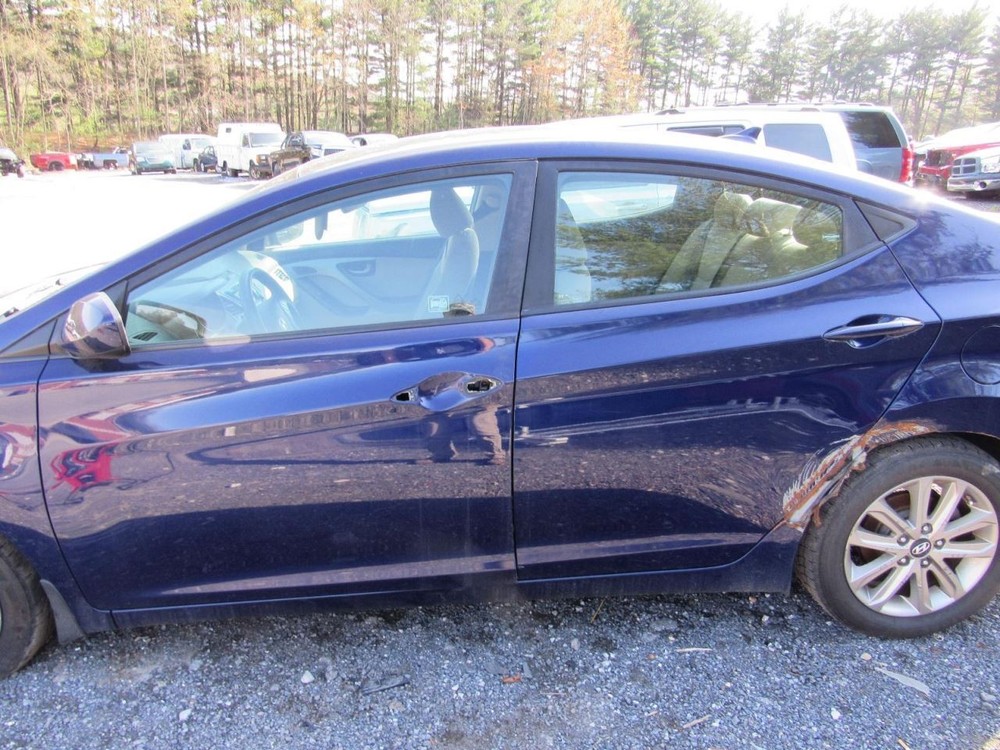ELANTRA 2014 Glove Box 1041677
