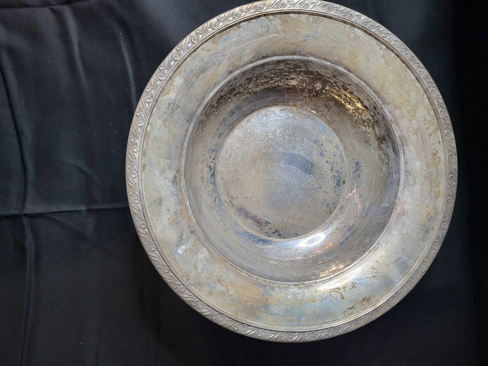 REED & BARTON 1209 Silverplate Bowl Dish Floral Rim