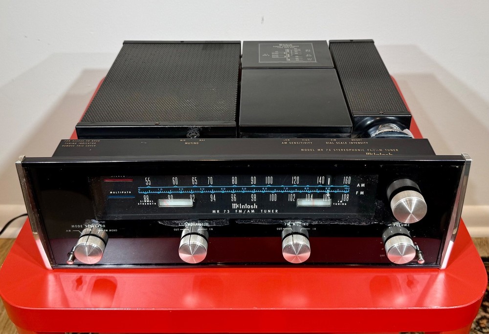 McIntosh MR73 FM/AM Tuner