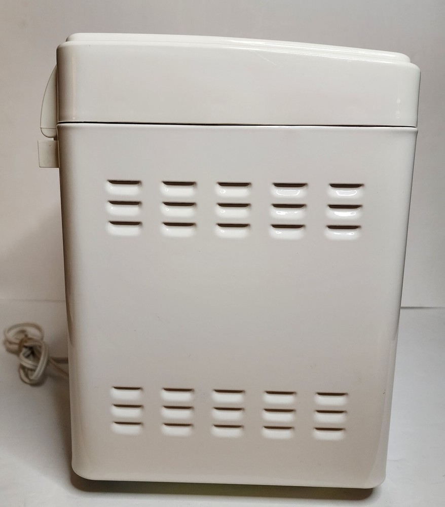 Magic Chef Automatic Bread Maker Machine Model CBM-310