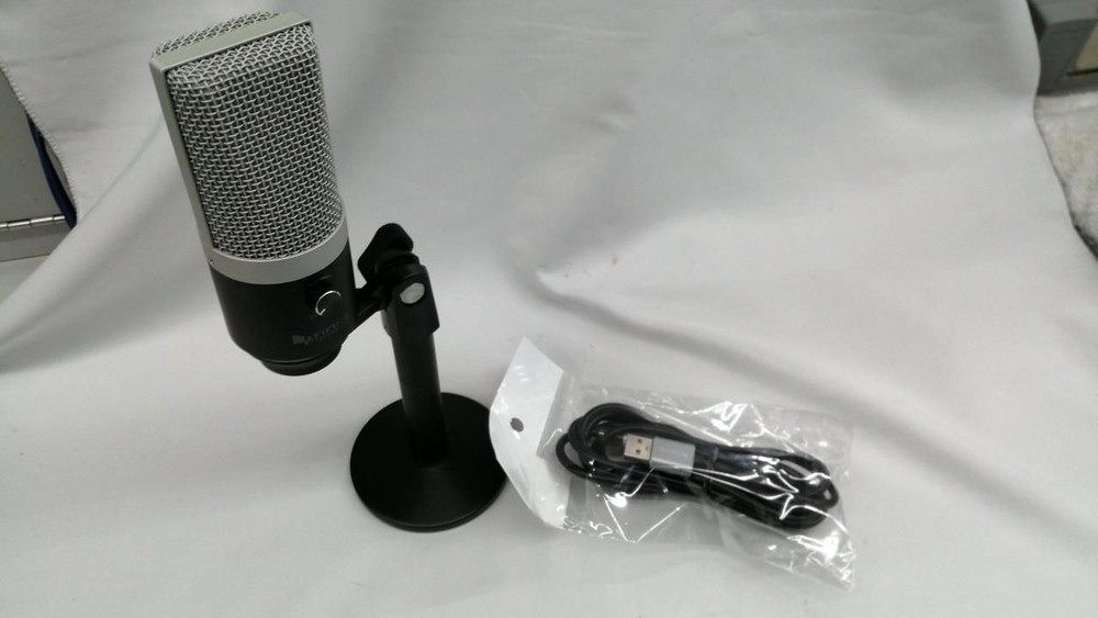 FIFINE Condenser Microphone K670B Used
