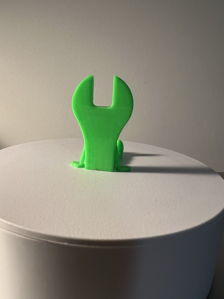 Wrench Buddy green