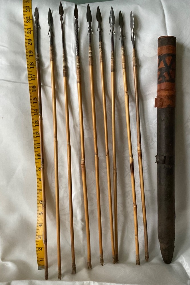 Ethnographic Quiver and Arrows - Post 1935 Phillipines