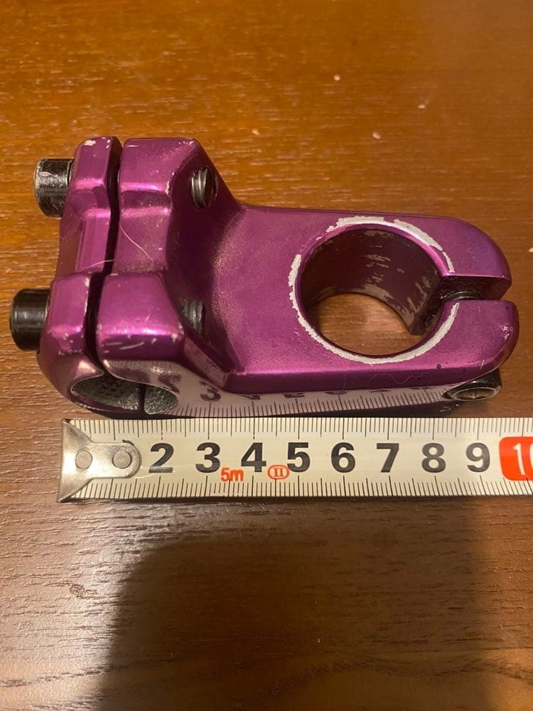 fbm purple stem with scratches