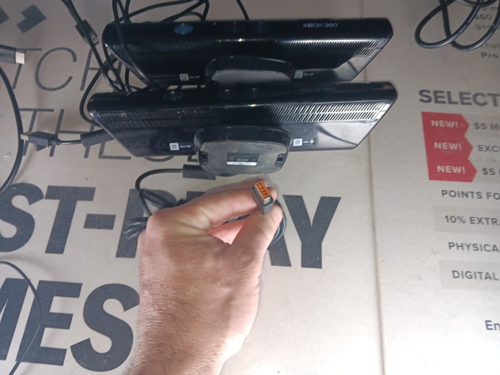 Microsoft XBOX 360 Original Kinect Sensor Bar Camera x 2-Untested-PARTS-READ ALL