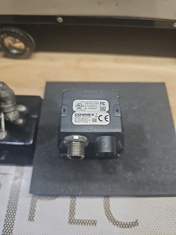 Cognex IS2000C-120-40-125 In-Sight 2000 Vision Sensor